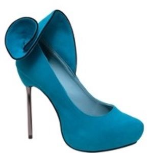 Blue Suede Pump (NIB)